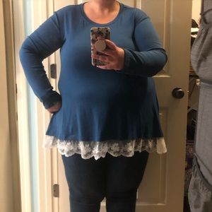 Beautiful blue knit tunic with lace